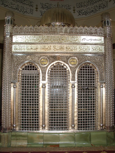 ضریح رؤوس الشهداء در قبرستان باب الصغیر دمشق
